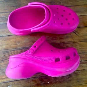Platform Crocs Pink!